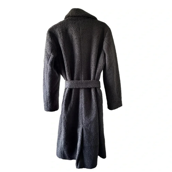 NWT Amazon Essentials Women's Relaxed Fit
Recycled Polyester Sherpa Long Coat - Picture 6 of 6